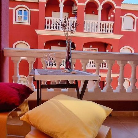 Apartamento Rojo Con Vistas Al Mar 马札冈 外观 照片